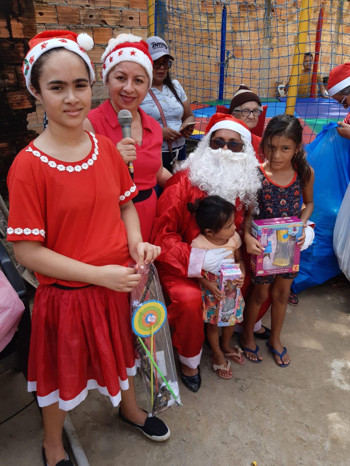 FINAMA promove entrega de 430 brinquedos para crianças da Capela Nossa Senhora de Fátima